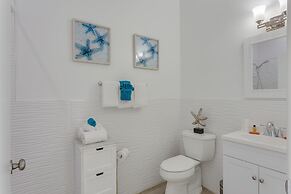 Seascape Resort & Marina