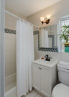 Seascape Resort & Marina