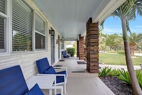 Seascape Resort & Marina