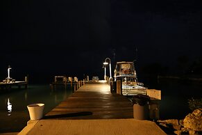 Seascape Resort & Marina