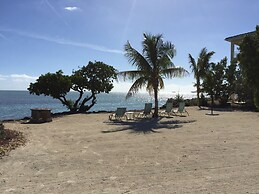 Seascape Resort & Marina