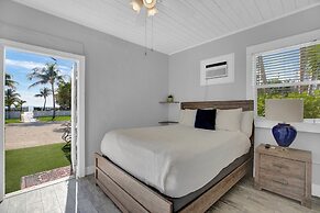 Seascape Resort & Marina