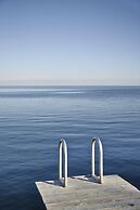 Seascape Resort & Marina