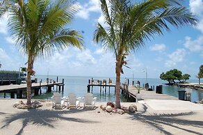 Seascape Resort & Marina