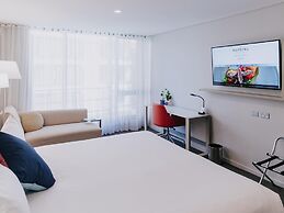 Novotel Newcastle Beach