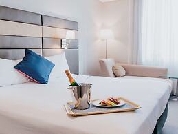 Novotel Newcastle Beach