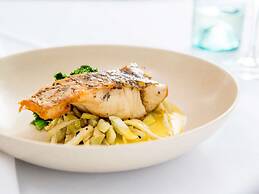 Novotel Newcastle Beach