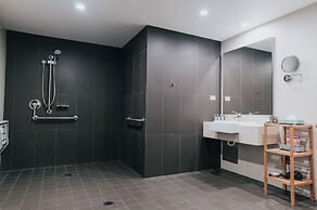 Novotel Newcastle Beach