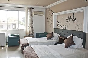 Niagara Hotel