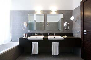 Trevi Collection Hotel