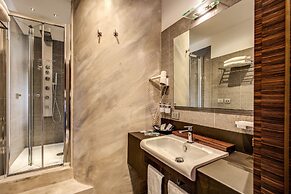 Trevi Collection Hotel