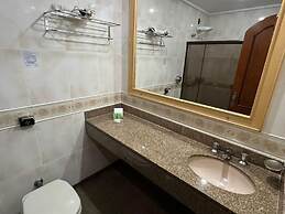 Biazi Paradise Hotel