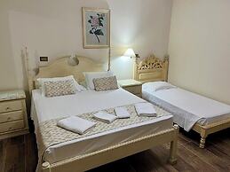 Biazi Paradise Hotel