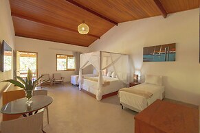 Arraial Bangalô Praia Hotel