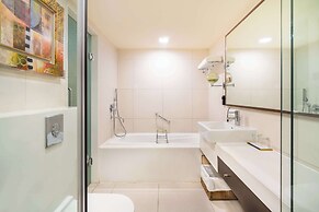 Radisson Gurugram Sohna Road City Center