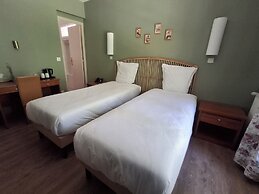 Hostellerie Du Lys - Hôtel & Restaurant