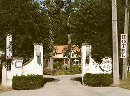 Hostellerie Du Lys - Hôtel & Restaurant
