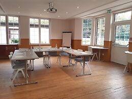 Hostellerie Du Lys - Hôtel & Restaurant