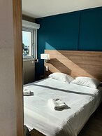 The Originals Access, Hôtel les Iris