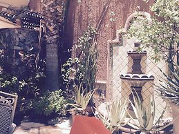 Posada del Cortes Hotel