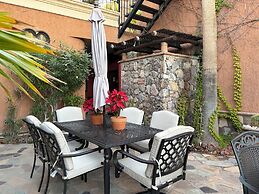 Posada del Cortes Hotel