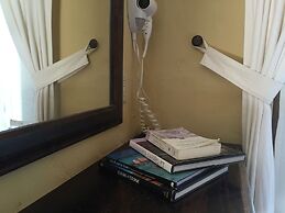 Posada del Cortes Hotel