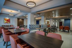 Holiday Inn Express Cleveland by IHG