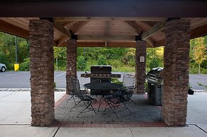 Staybridge Suites East Stroudsburg - Poconos by IHG