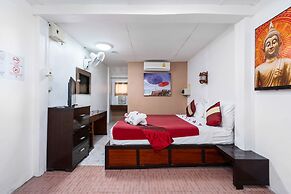 Rich Resort Beachside Hotel