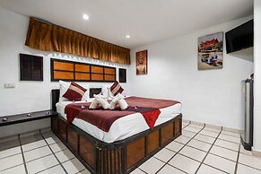 Rich Resort Beachside Hotel