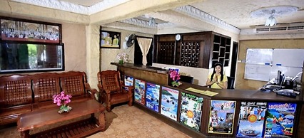 Rich Resort Beachside Hotel