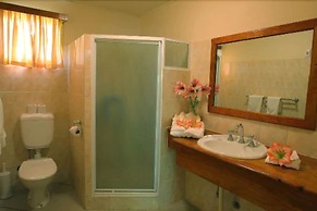 Pacific Gardens Hotel