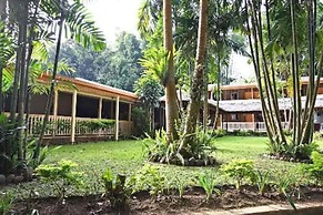 Pacific Gardens Hotel