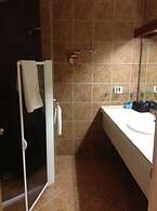 Pacific Gardens Hotel