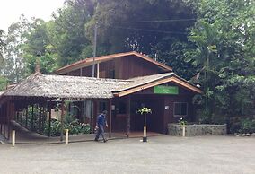 Pacific Gardens Hotel