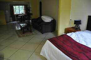 Pacific Gardens Hotel