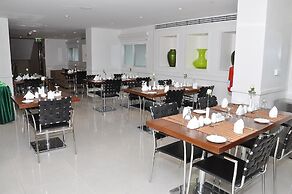 Phoenix Plaza Hotel Apartments