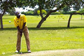 Coconut Grove Beach Resort