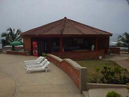 Coconut Grove Beach Resort