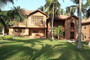 Coconut Grove Beach Resort