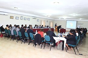 Coconut Grove Beach Resort