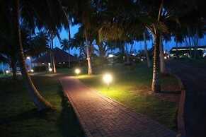 Coconut Grove Beach Resort