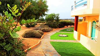 Zorbas Beach Village Hotel