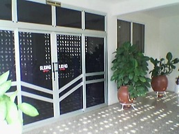 Eastoment Hotel