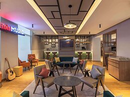 ibis Mumbai Airport Hotel