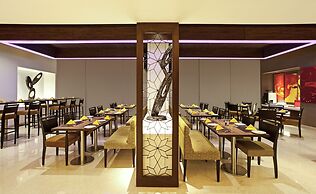 ibis Mumbai Airport Hotel