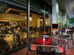 ibis Mumbai Airport Hotel