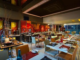 ibis Mumbai Airport Hotel