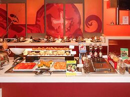 ibis Mumbai Airport Hotel