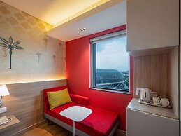 ibis Mumbai Airport Hotel